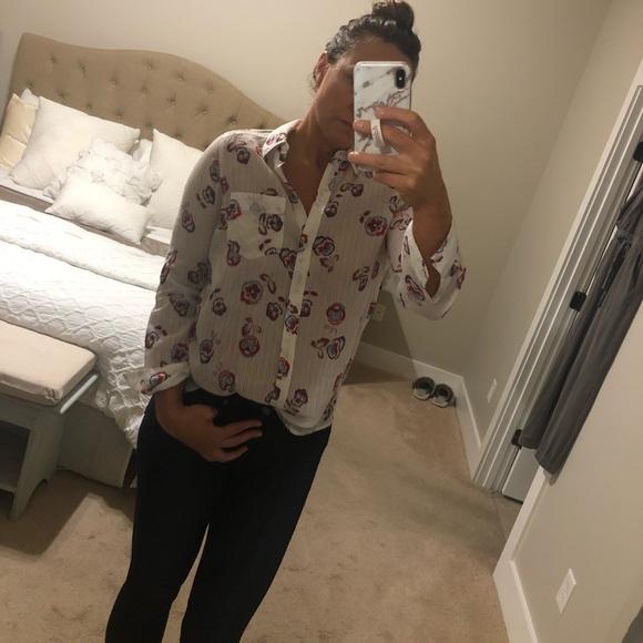 🌺🌸 Button down! - Picture 1 of 3